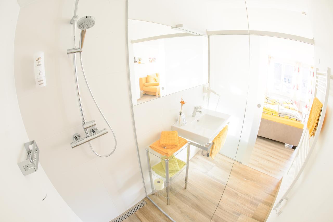 Gaestehaus Haiminger Ehemalig Schmelz 레헨스테이너와차우 외부 사진